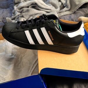 Adidas superstars dead stock